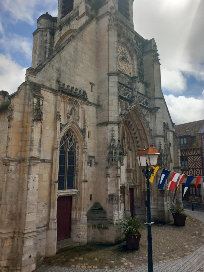 Le Leon Daire Honfleur Dış mekan fotoğraf